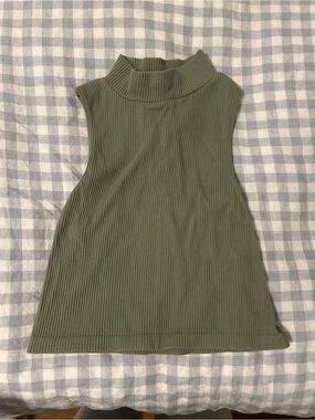 Zara green ribbed mock neck top Size XS